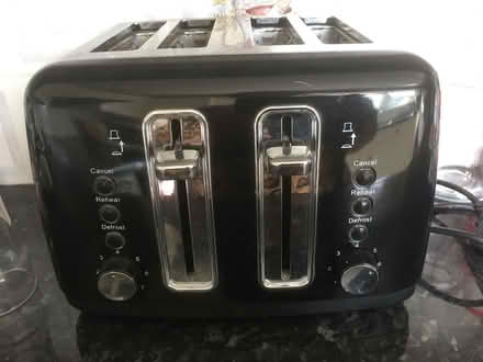Photo of free 4 slice sandwich toaster (Sundon Park LU3) #1