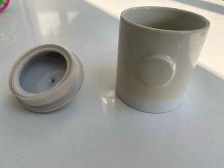 Photo of free Ceramic pot (Woodford Green IG8) #2