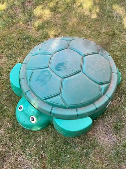 Photo of free Kids sand or water pit (Linslade LU7) #2