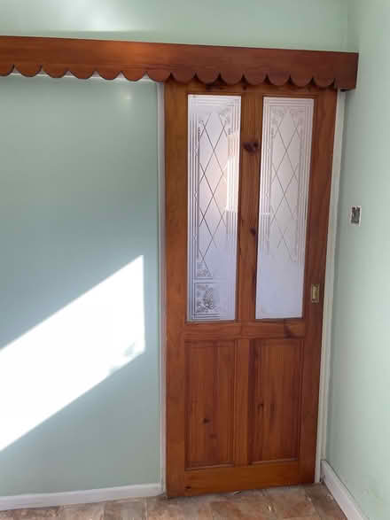 Photo of free Pretty solid wood Door glazed (Broadwindsor) #2