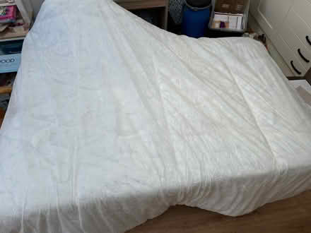 Photo of free King sized duvet (Horsforth LS18) #3