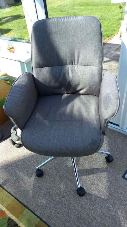 Photo of free Computer chair (Curbridge OX29) #1