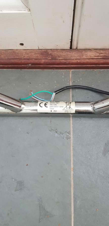 Photo of free Dimplex bathroom radiator (HP10 penn) #3