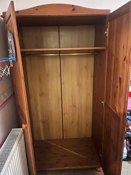 Photo of free Wardrobe (RG5 woodley) #2