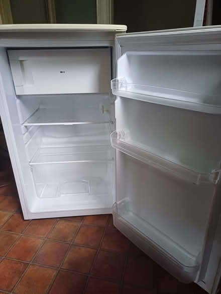 Photo of free Refrigerator (West Malvern CP WR14) #2