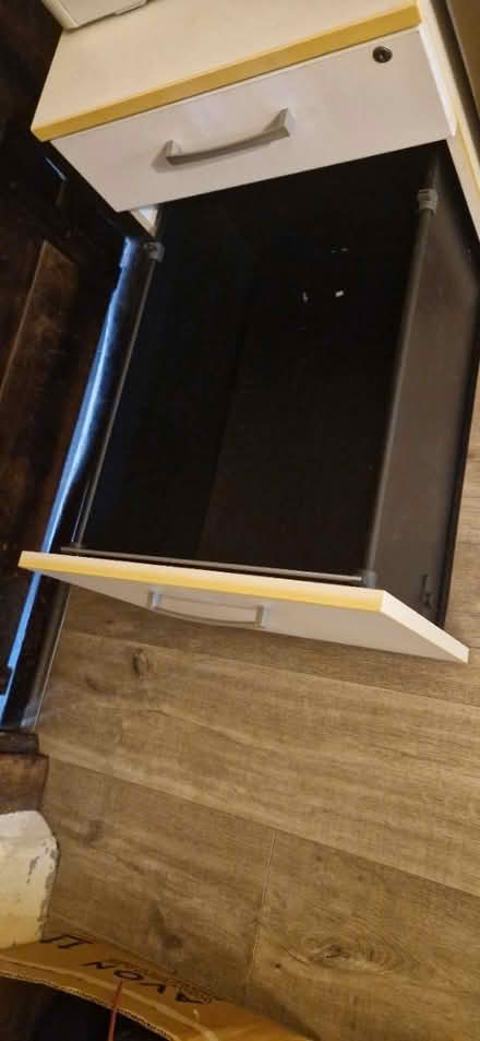 Photo of free White Desk Drawers on wheels (TN29) #2