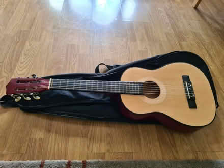 Photo of free Small Guitar (Pinner HA5) #1
