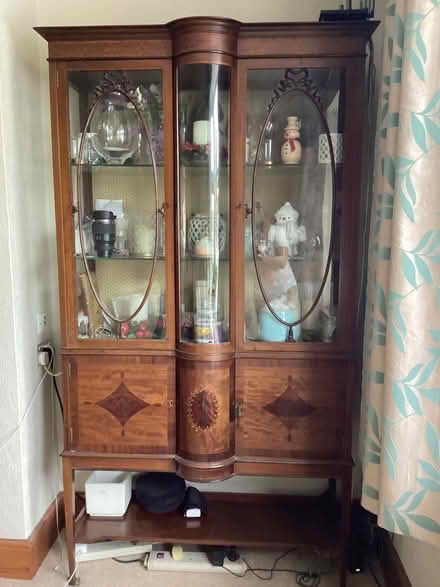 Photo of free Beautiful early 20th C display cabinet (DA1) #2