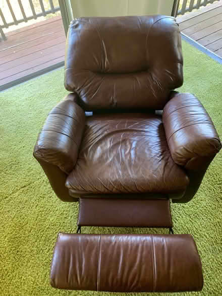 Photo of free Brown leather recliner (Los Gatos/Saratoga) #3