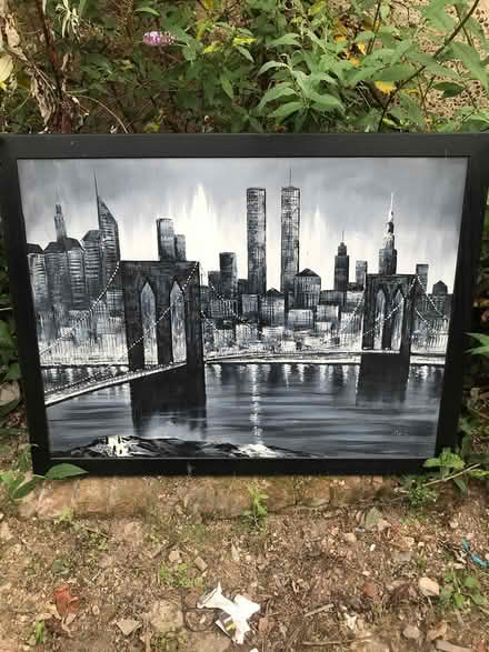 Photo of free New York Picture in frame (Norwich and surounding area) #1