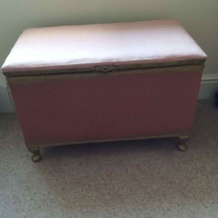 Photo of free Vintage small bedding chest Lloyd loom style. (West Oxfordshire OX29) #1