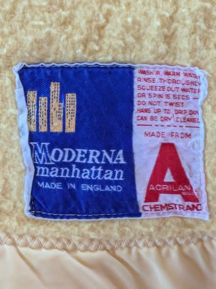 Photo of free Vintage Single bed size blanket (The Highlands TN39) #2