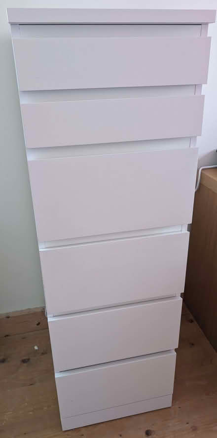 Photo of free IKEA tall drawers (Batford AL5) #1