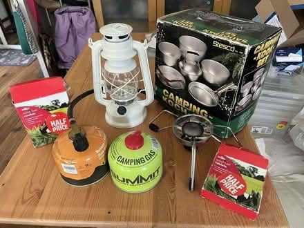 Photo of free camping items (St Stephens AL3) #1