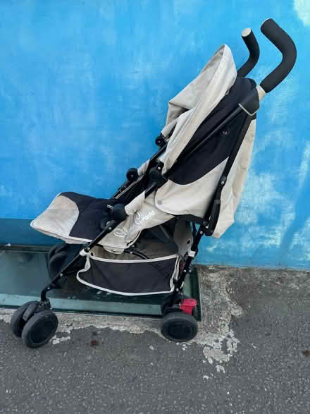 Photo of free Silver Cross Pushchair (Round Hill BN2) #4