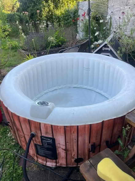 Photo of free Hot tub (Pentyrch CF15) #1