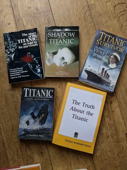 Photo of free books, mostly on The Titanic (Hove Green BN3) #2
