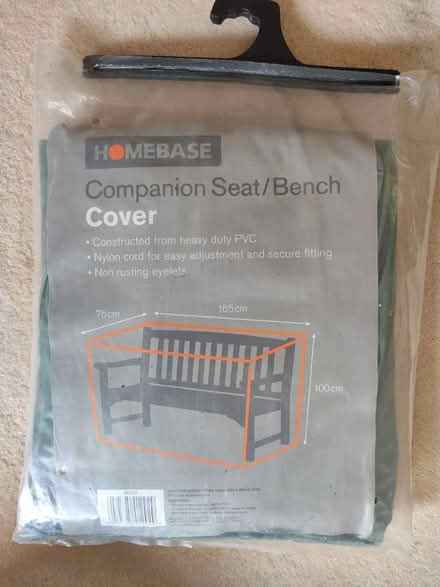 Photo of free Bench seat cover and cushion (Finchley N3) #4