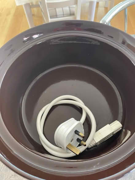 Photo of free Slow Cooker (Horndean PO8) #2