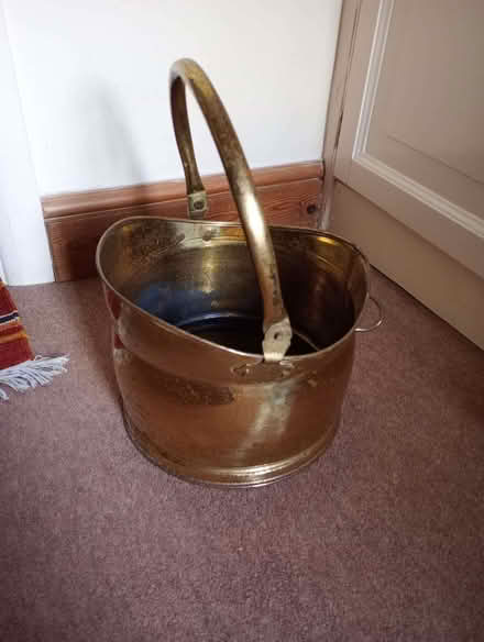 Photo of free Coal Scuttle (Castle MK40) #2