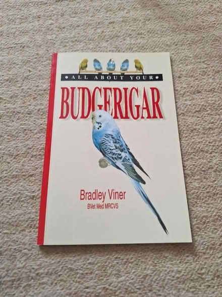 Photo of free Book about keeping budgies (Forestgreen) #1