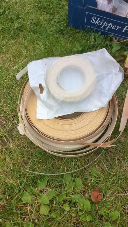 Photo of free Hinges and edging (Spencer's wood RG71FQ) #1