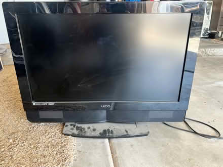Photo of free TV- w/remote (Unser / McMahon) #1