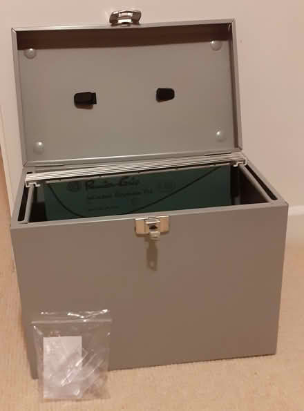 Photo of free A4 lockable metal filing box (Nr centre Bishop's Stortford) #2