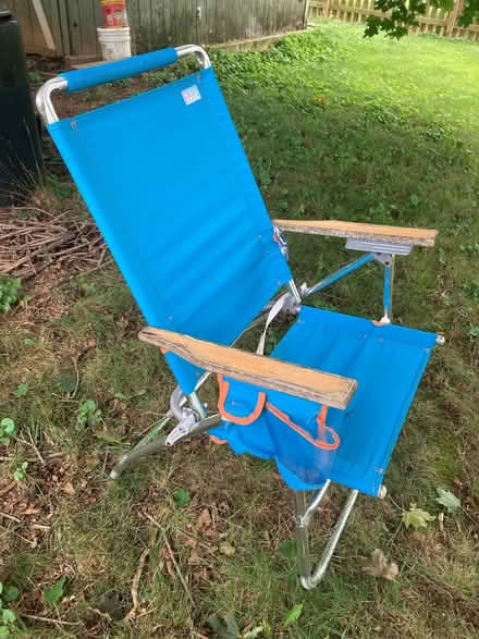 Photo of free Beach chair (Middletown) #1