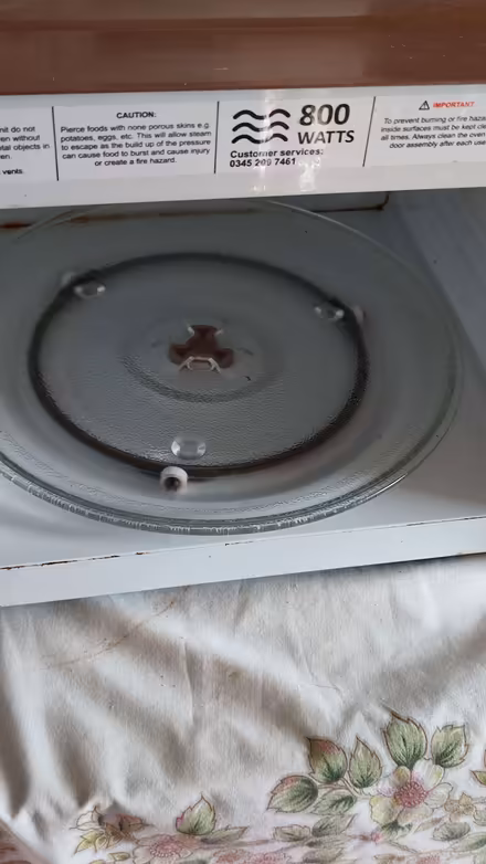 Photo of free 800kw microwave in bronze type colour (Northowram HX3) #2
