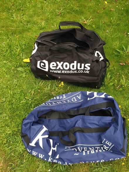 Photo of free Holdall bags (Letchworth SG6) #1