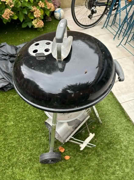 Photo of free Weber bbq (SW11) #1