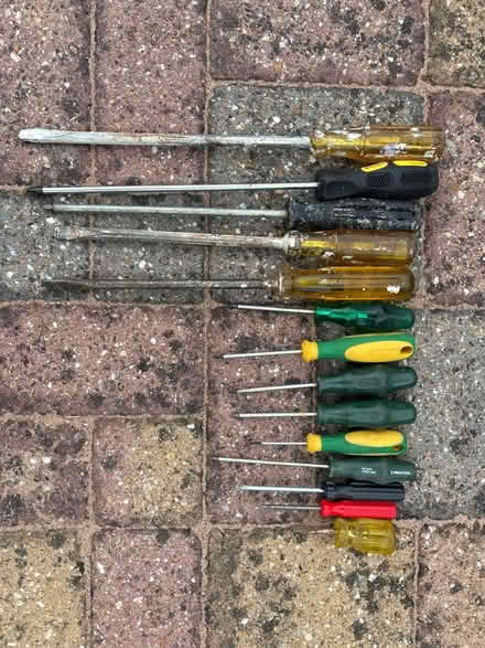 Photo of free 14 Assorted Screwdrivers (Bicester) #1