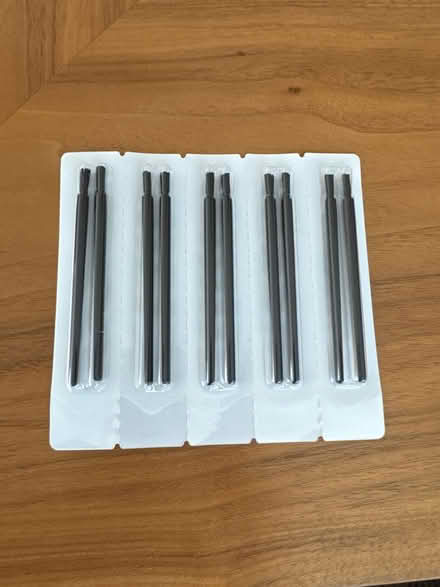 Photo of free >300 3.5” brushes (Belltown) #1