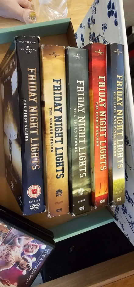 Photo of free DVDs Friday Night Lights all 5 seasons (Mill End WD3) #1