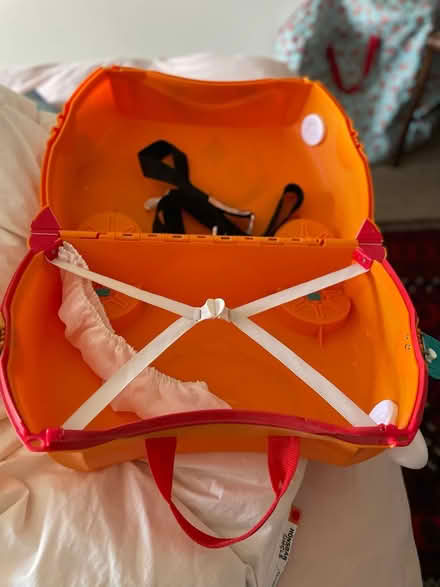 Photo of free Trunki (Near Boston Manor tube station) #2