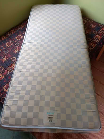 Photo of free Single mattress (Northcourt OX14) #1
