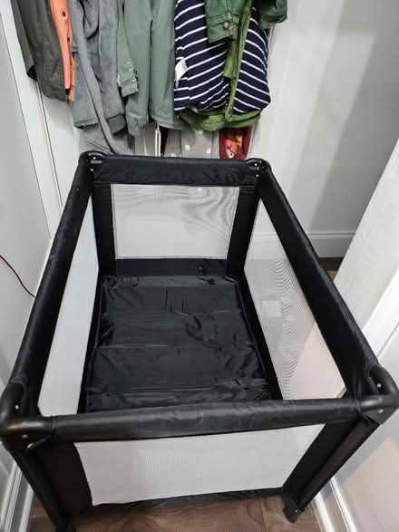 Photo of free Travel kot - Sleeptight (Finchley N32) #2