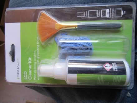 Photo of free Screen Cleaning Kit (Walsall WS1) #1