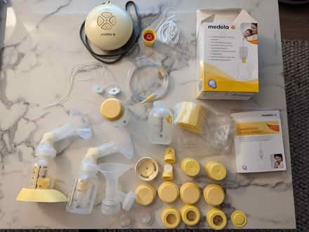 Photo of free Medela breast pump kit (KT7) #1
