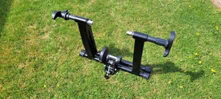 Photo of free Turbo trainer for bicycle. Static indoor bicycle stand (Woodley RG5) #2