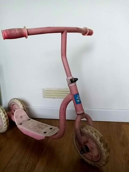 Photo of free 3 wheel kids scooter (Chells SG2) #2