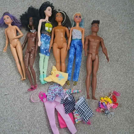 Photo of free Barbies and random clothes/shoes (Warwick CV34) #1