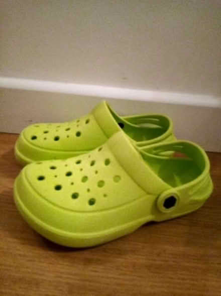 Photo of free Children's shoes (Chells SG2) #2