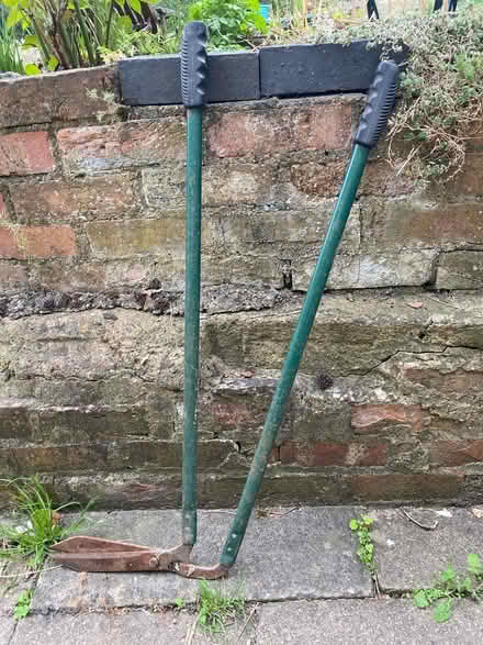 Photo of free Old edgers (OX4 Littlemore) #1