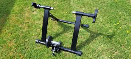 Photo of free Turbo trainer for bicycle. Static indoor bicycle stand (Woodley RG5) #3