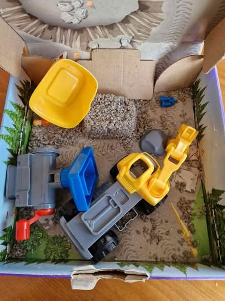 Photo of free Kinetic sand and rock toys (Aspley, NG8) #3