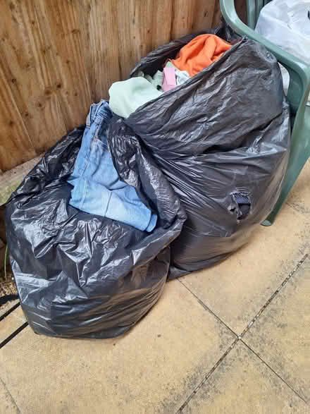 Photo of free b. q (Romford RM7 9EB) #1