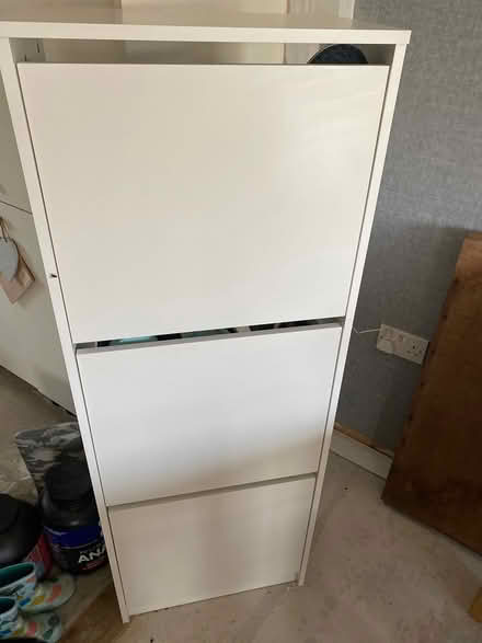 Photo of free Shoe cupboard (NN3 goldings) #1