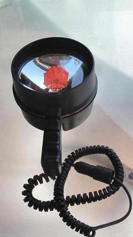 Photo of free Emergency Spotlight for Auto ((Belmont) Alameda and Lyon) #2